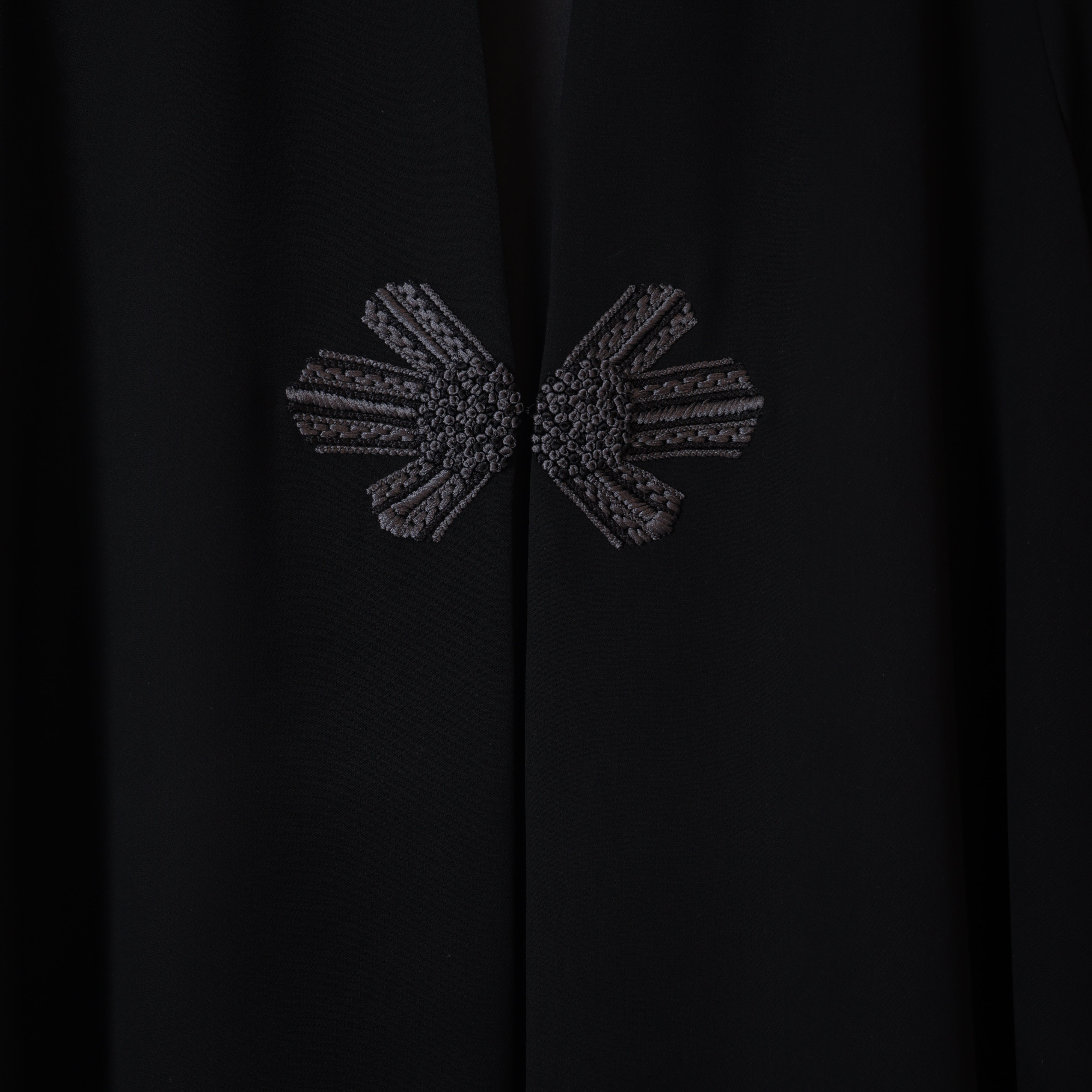 Daisy - Crepe Black